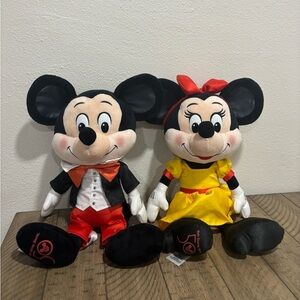 Mickey and Minnie Disney 50th anniversary retro plush set